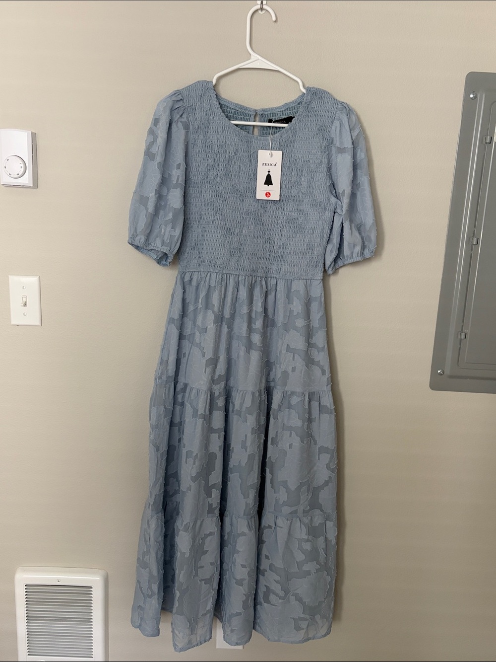 Zimical Light Blue Puff-Sleeve Midi Dress